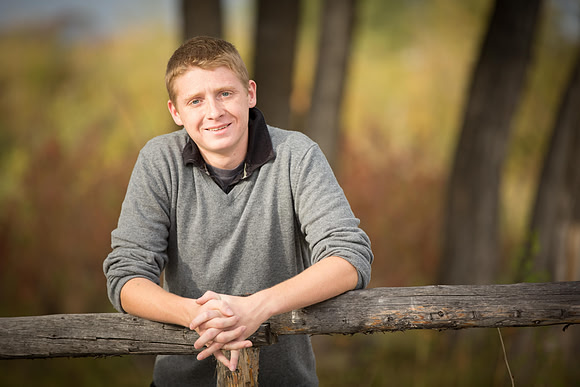 Kris Hall senior portraits-8219